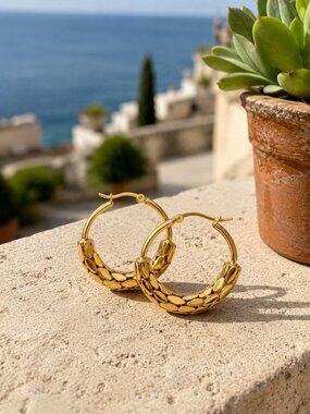 Sculpted Scale Texture Hoop Earrings Old Money 18K Gold Plated Stainless 1.1in